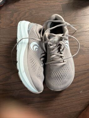 Topo Phantom 3 Running Shoes Womens 8,5 WIDE FIT Grey/Stone Blue Sneakers 5mm